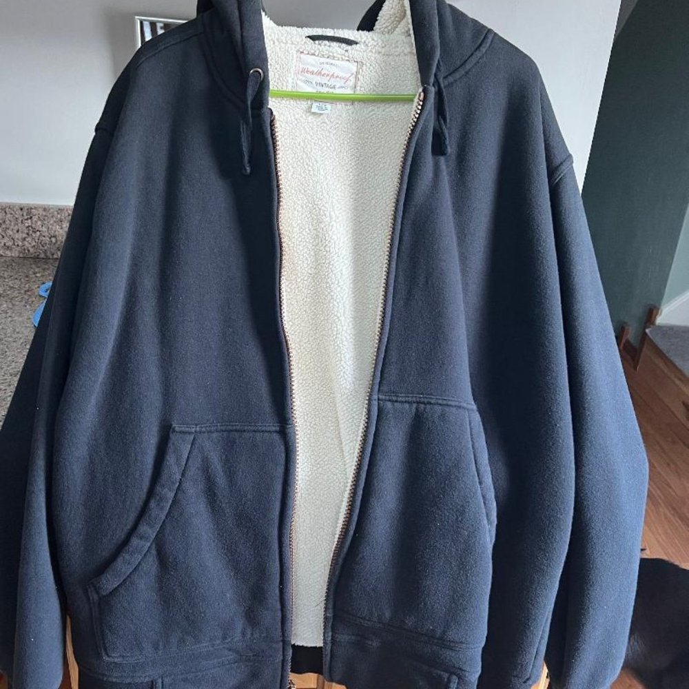 COTTON ZIP UP HOODIE.